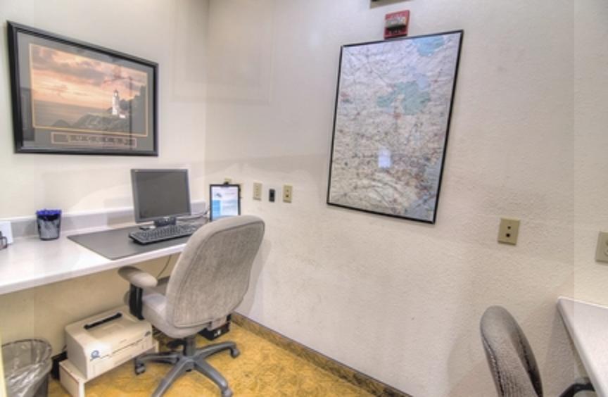 Holiday Inn Express & Suites Houston Northwest-Brookhollow By Ihg Konforlar fotoğraf