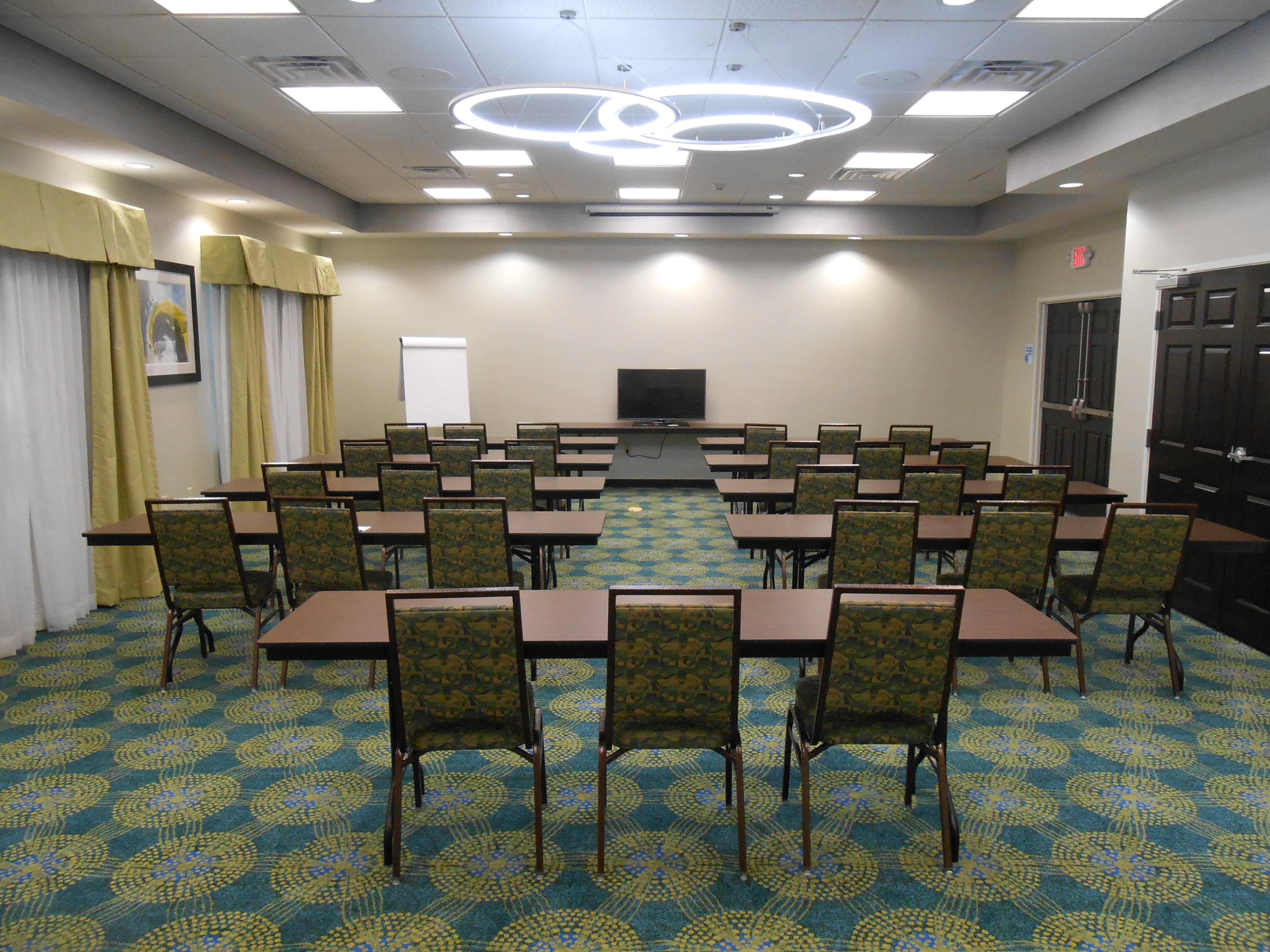 Holiday Inn Express & Suites Houston Northwest-Brookhollow By Ihg Dış mekan fotoğraf