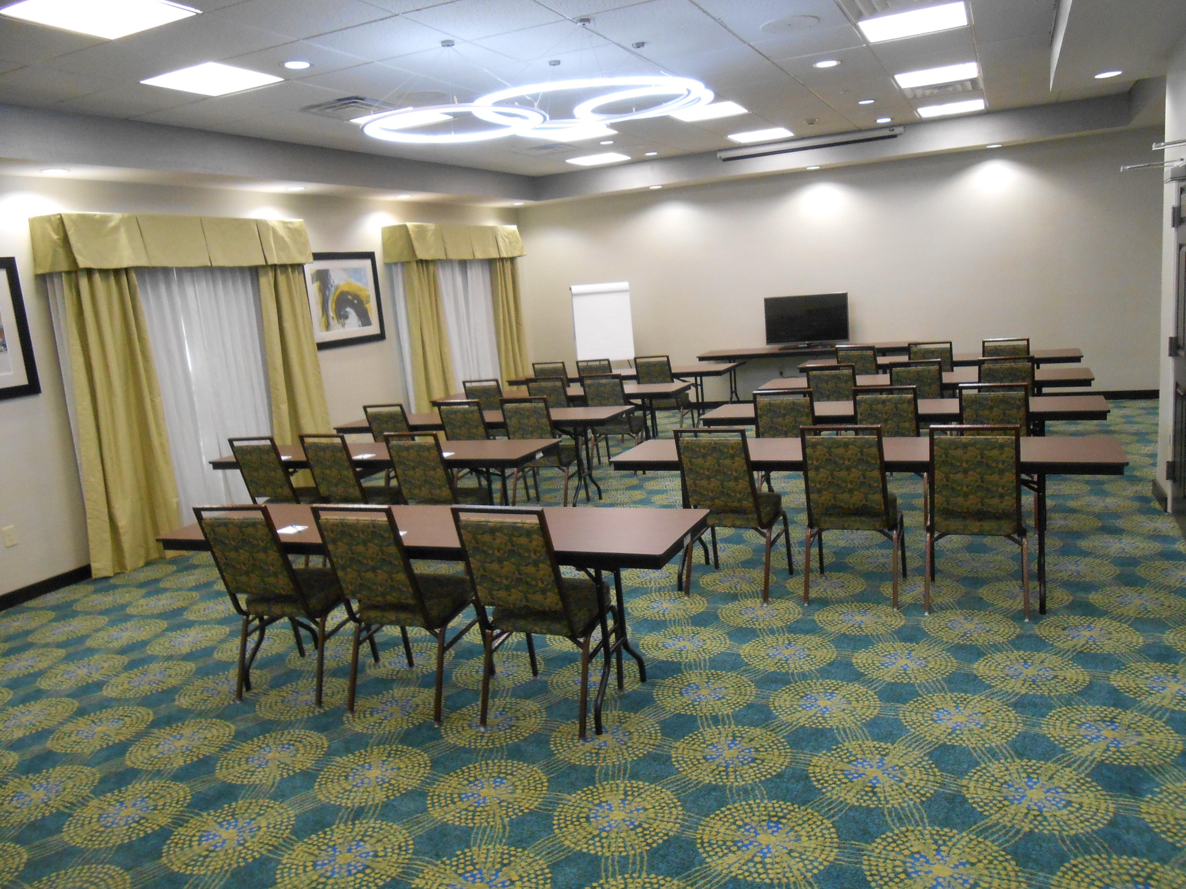 Holiday Inn Express & Suites Houston Northwest-Brookhollow By Ihg Dış mekan fotoğraf