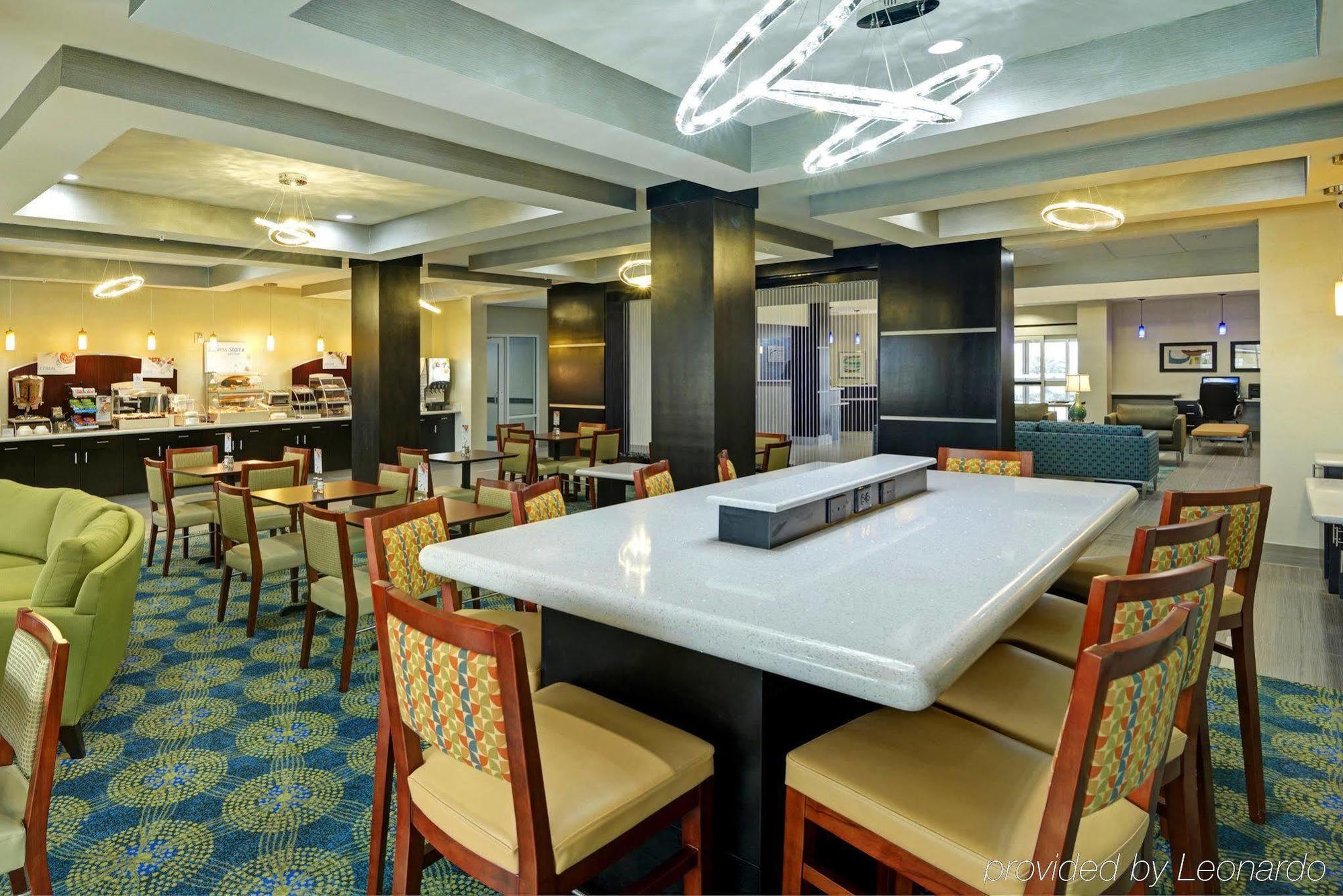 Holiday Inn Express & Suites Houston Northwest-Brookhollow By Ihg Dış mekan fotoğraf
